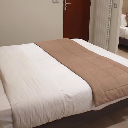 פריז Hotel Puy De Dome מראה חיצוני תמונה