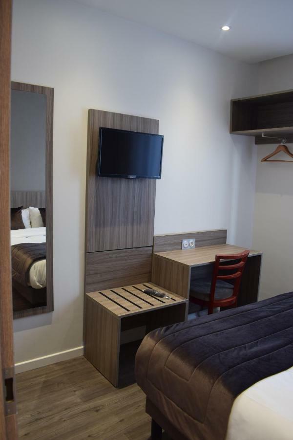 פריז Hotel Puy De Dome מראה חיצוני תמונה