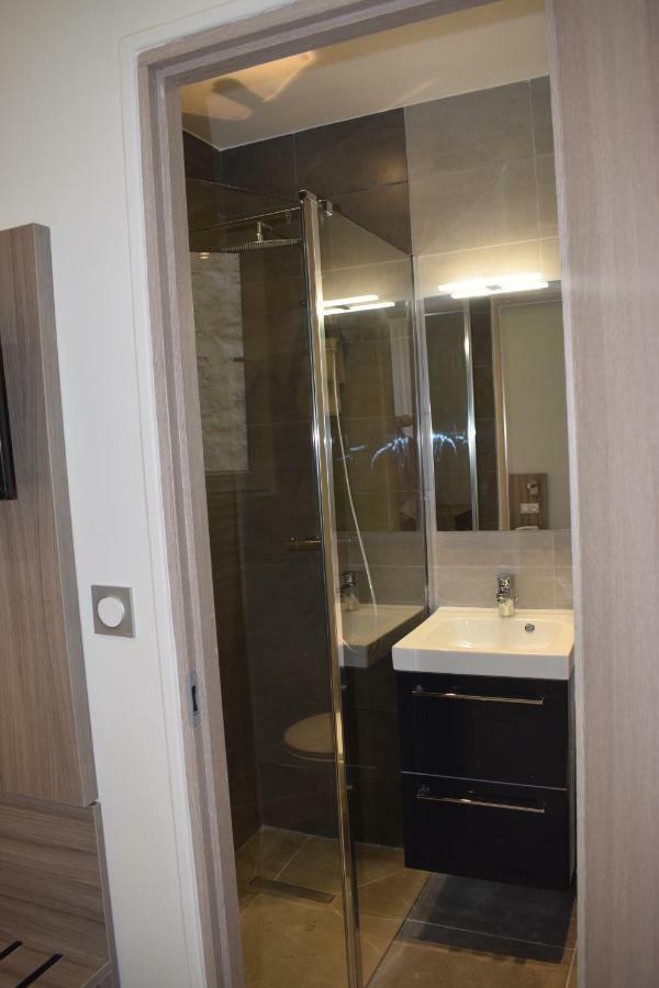 פריז Hotel Puy De Dome מראה חיצוני תמונה
