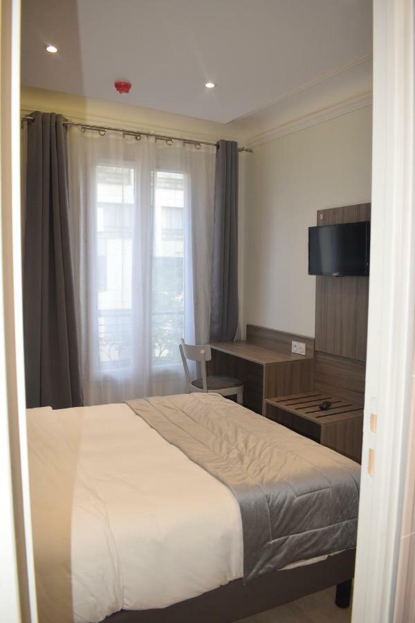 פריז Hotel Puy De Dome מראה חיצוני תמונה
