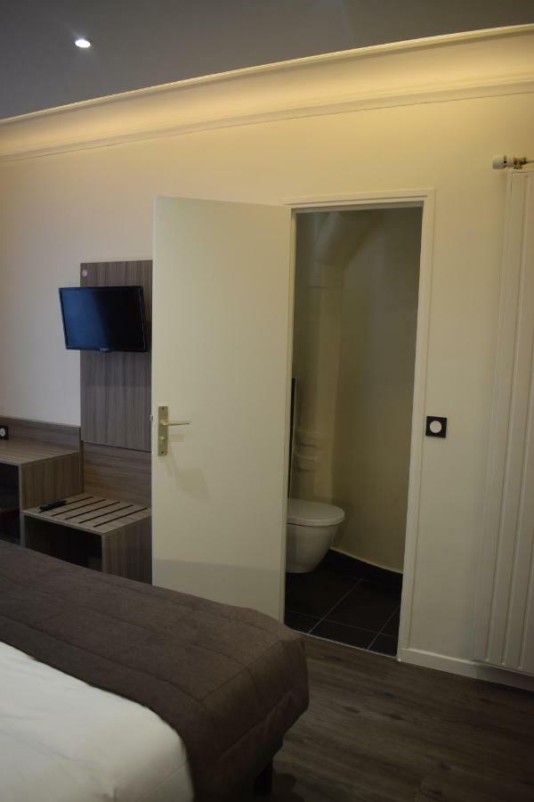 פריז Hotel Puy De Dome מראה חיצוני תמונה